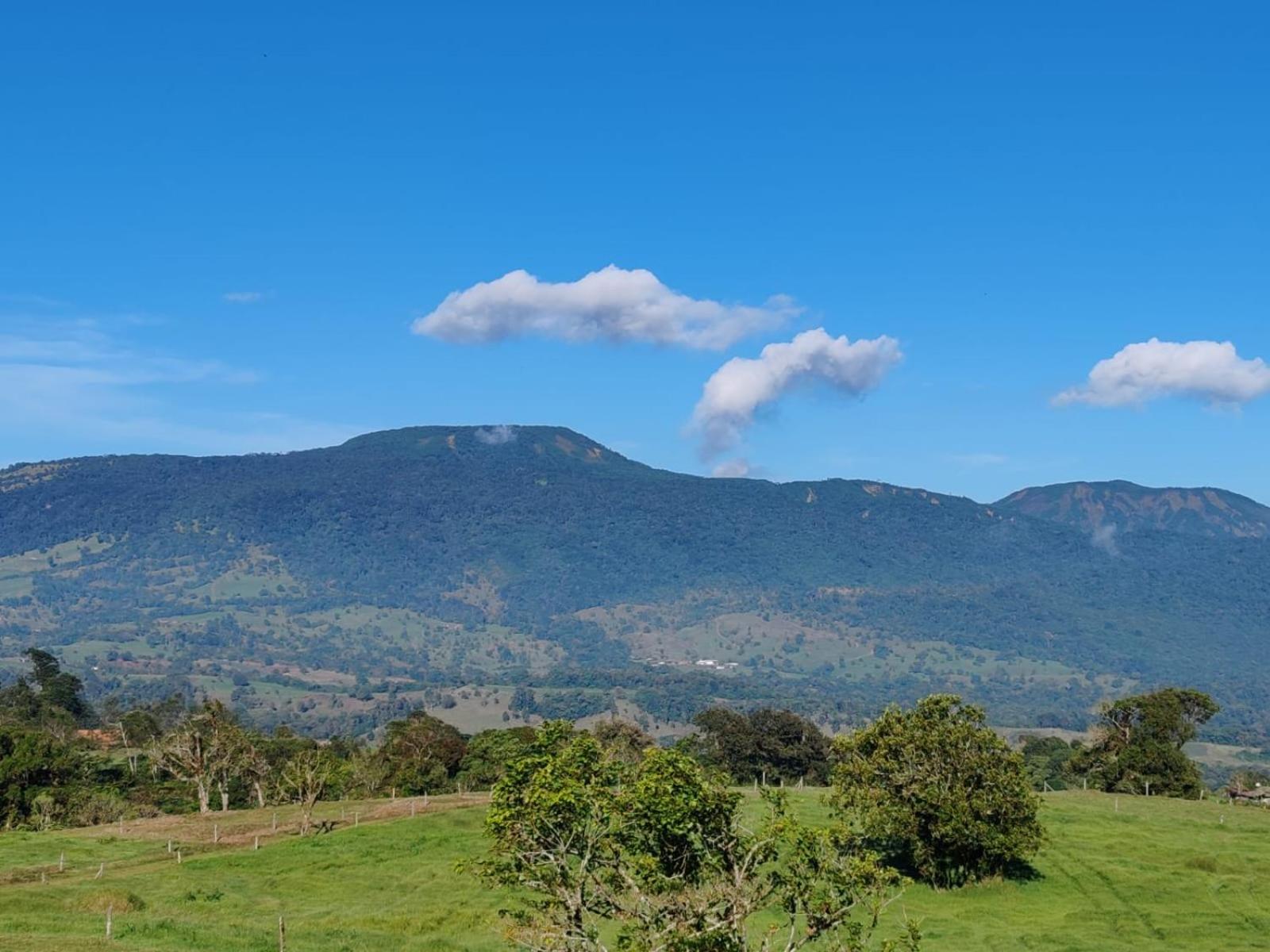 Chalets Vistas Del Poas Heredia Kültér fotó